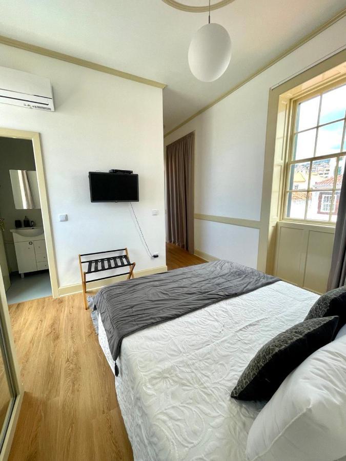 Carreira Apartments Harbour View Free Parking In Heart Funchal מראה חיצוני תמונה